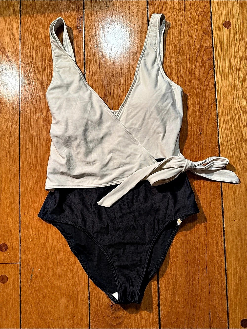 Summersalt The Sidestroke One-Piece Swimsuit Black & Cream Size 6